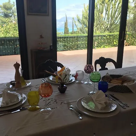 Villa Petrov Pensjonat San Nicola Arcella
